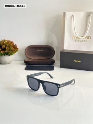 Tomford Black