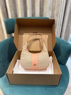 Coach Carmen Shoulder Bag With OG Box Dust Bag-6812-14 Light Pink Cloth(LB)