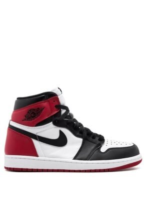 Jordan Retro 1 high BLACK TOE