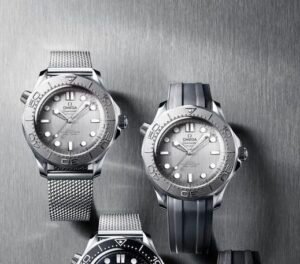 Omega Seamaster 300m Diver New Silver Grey Dial With Extra Silicon Strap