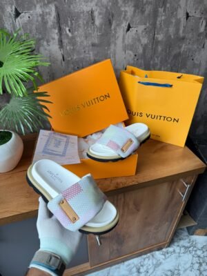 Louis_Vuitton_Pink_Pool_Pillow_Comfort_Mules_For_Women_With_Original_Box_And_Carry_Bag