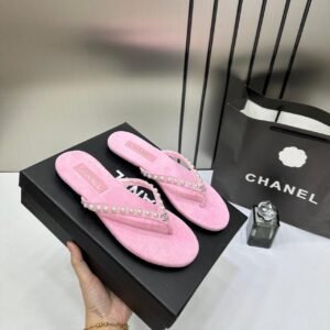 Chanel_Pearl-Embellished_Pink_Velvet_Thong_Slide_With_OG_Box_&_Carry_Bag_2428C_Pink