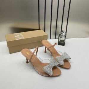 Zara_Bow_Crystal_Jewel_Heel_With_OG_Box_3053-1