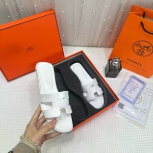 Hermes Paris Oran Flats For Her With OG Box & Carry Bag All White Slide H38 White